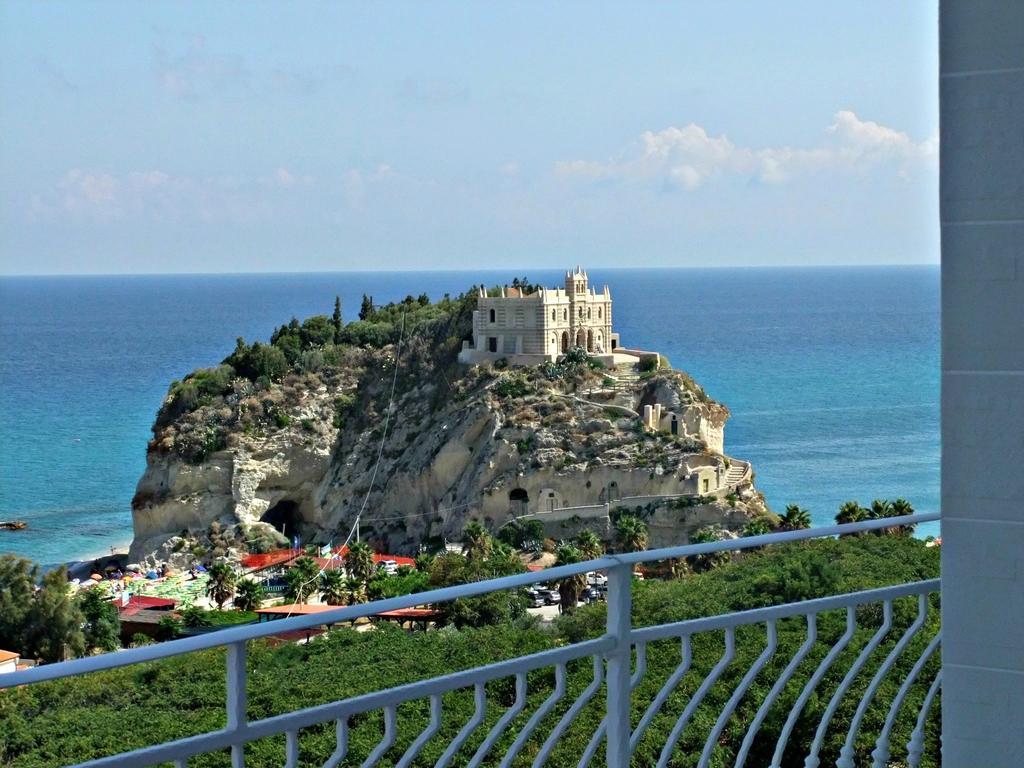Bella Tropea Suite Kamer foto
