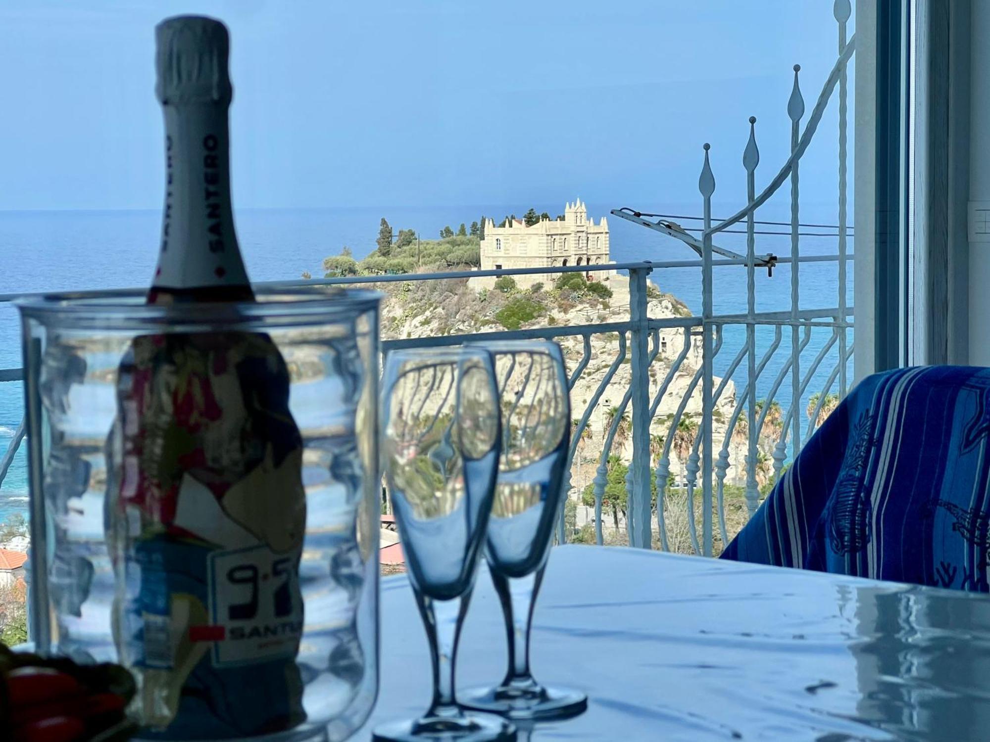 Bella Tropea Suite Buitenkant foto