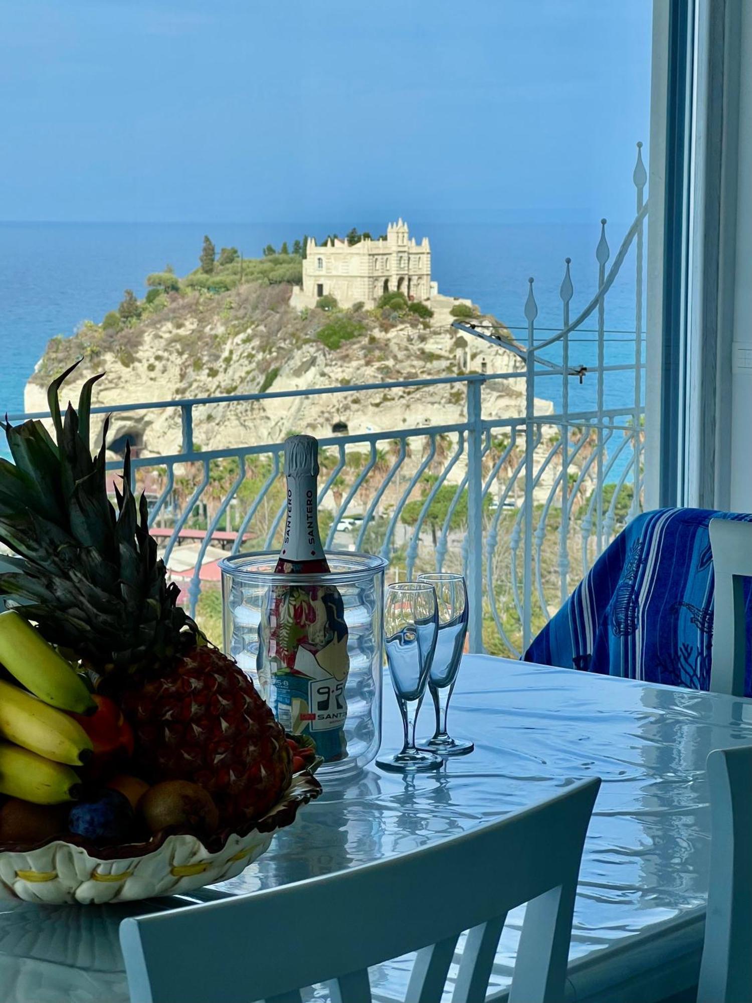 Bella Tropea Suite Buitenkant foto