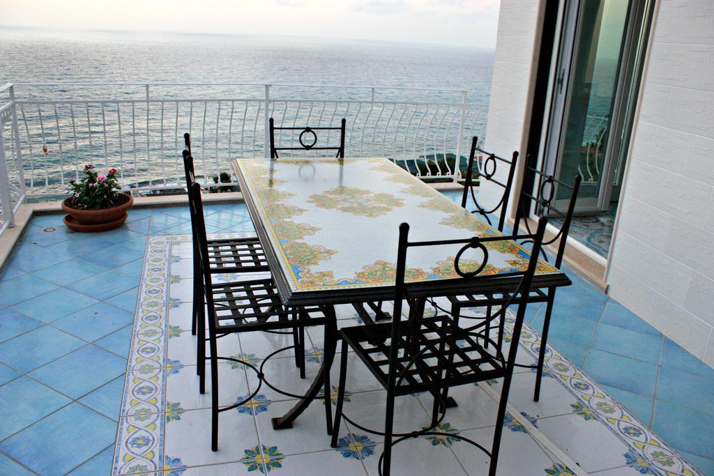 Bella Tropea Suite Kamer foto